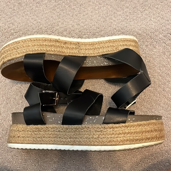 PATRIZIA BY SPRING STEP KALISSA ESPADRILLE PLATFORM SANDAL - Picture 5 of 9